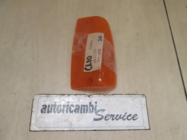 SPREDNJI INDIKATOR OEM N.  ORIGINAL REZERVNI DEL RENAULT 14 121 (1976 - 1983)BENZINA LETNIK 1967