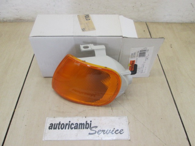 SPREDNJI INDIKATOR OEM N. 6N0953049 ORIGINAL REZERVNI DEL VOLKSWAGEN POLO 6N1 6V2 (11/1994 - 01/2000)DIESEL LETNIK 1994