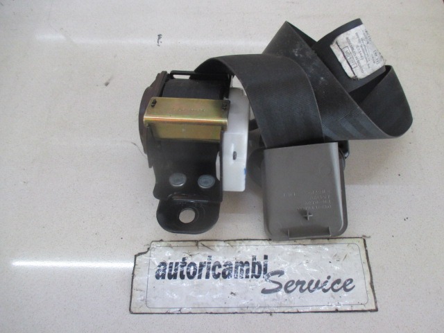 VARNOSTNI PAS OEM N.  ORIGINAL REZERVNI DEL CHRYSLER VOYAGER/GRAN VOYAGER RG RS MK4 (2001 - 2007) BENZINA LETNIK 2001