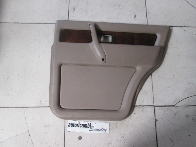 VRATNI PANEL OEM N. PNPDTIZTROOPERMK3SV5P ORIGINAL REZERVNI DEL ISUZU TROOPER MK3 (2001 - 2003) DIESEL LETNIK 2001