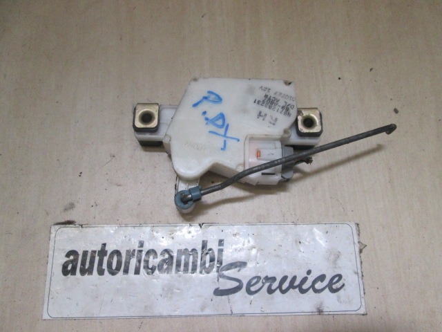 CENTRALNO ZAKLEPANJE ZADNJIH DESNIH VRAT OEM N. 8971283231 ORIGINAL REZERVNI DEL ISUZU TROOPER MK3 (2001 - 2003) DIESEL LETNIK 2001