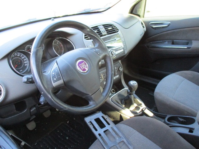 FIAT BRAVO 1.6 D 77KW 6M 5P (2009) RICAMBI IN MAGAZZINO 