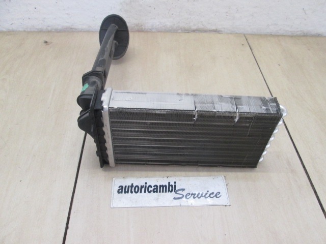 GRELEC RADIATORJA OEM N. 6448G3 ORIGINAL REZERVNI DEL PEUGEOT 206 / 206 CC 2A/C 2D 2E/K R (2003 - 10/2008) DIESEL LETNIK 2004