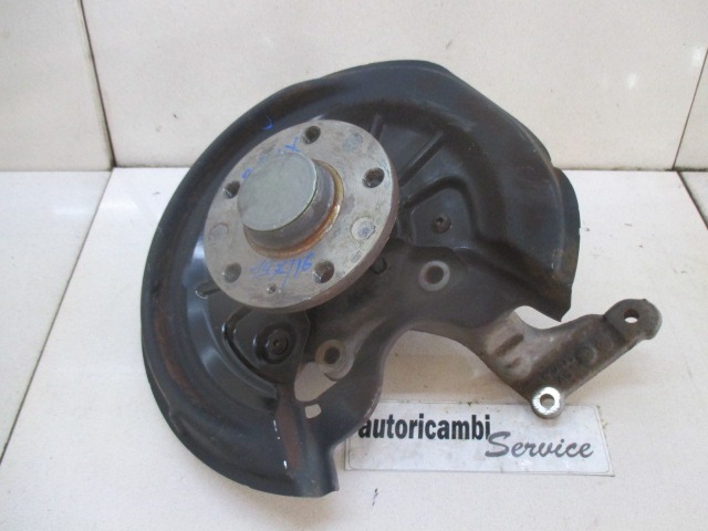 ZADNJI LEVI NOSILEC KOLES/PESTO OEM N. 8V0598611A ORIGINAL REZERVNI DEL SEAT ALTEA XL 5P8 R (2009 - 2015) DIESEL LETNIK 2010