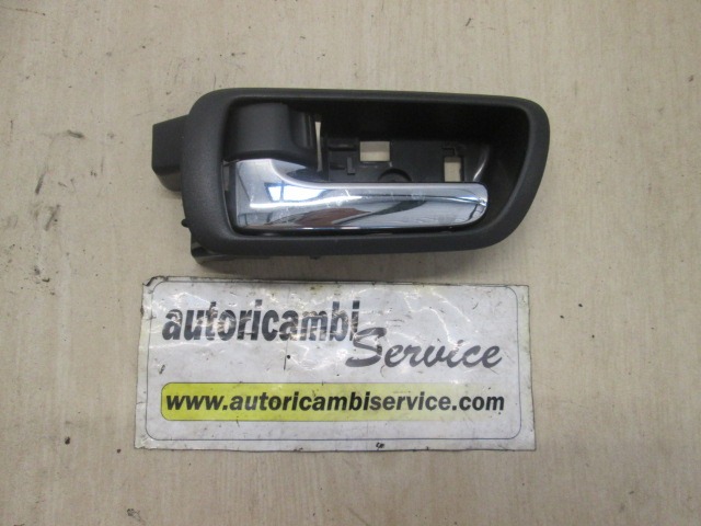 NOTRANJA KLJUKA  OEM N. 692060F010 ORIGINAL REZERVNI DEL TOYOTA COROLLA VERSO ZER ZZE12 R1 (2004 - 2009) BENZINA LETNIK 2005