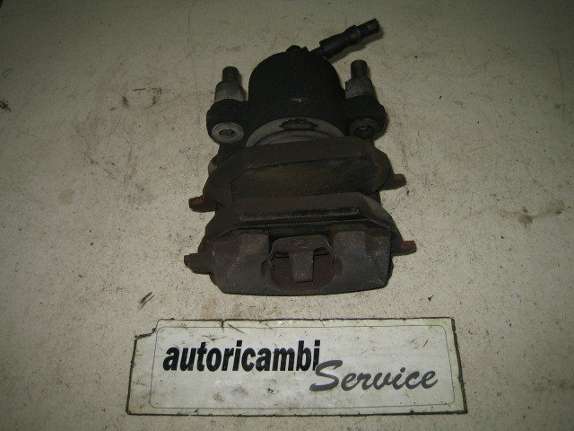 SPREDNJE DESNE ZAVORNE CELJUSTI  OEM N. 1K0615124D ORIGINAL REZERVNI DEL VOLKSWAGEN NEW BEETLE 9C1 1C1 1Y7 (1999 - 2006) DIESEL LETNIK 2005