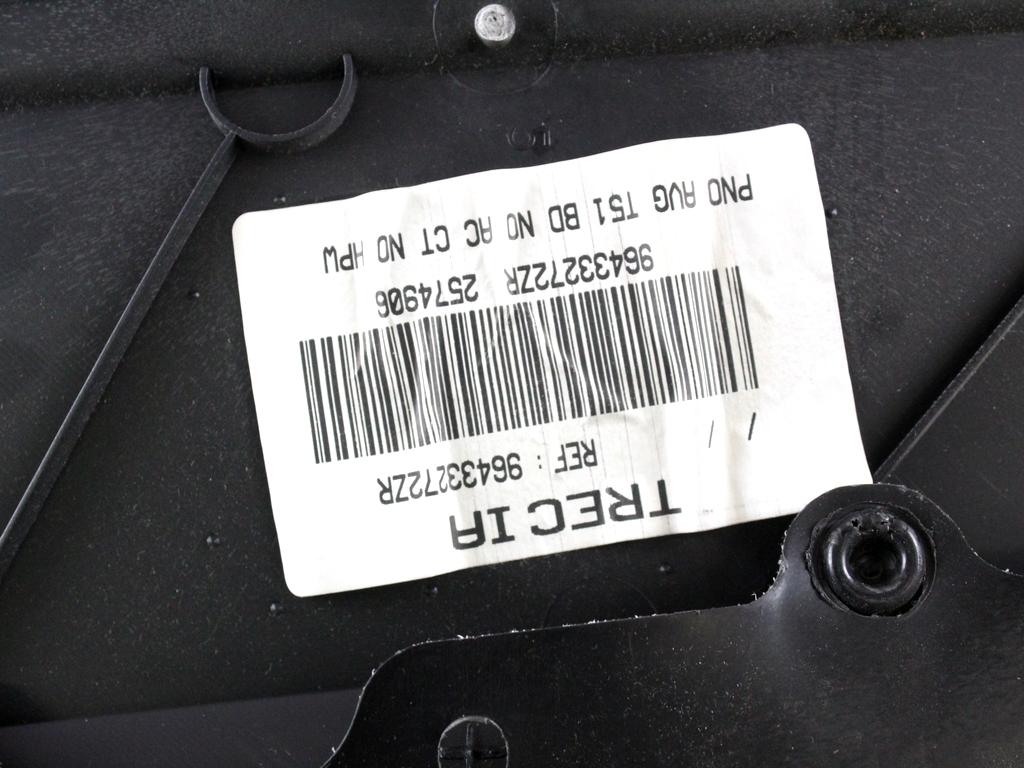 NOTRANJA OBLOGA SPREDNJIH VRAT OEM N. PNASTPG3073ABR5P ORIGINAL REZERVNI DEL PEUGEOT 307 3A/B/C/E/H BER/SW/CABRIO (2001 - 2009) DIESEL LETNIK 2002