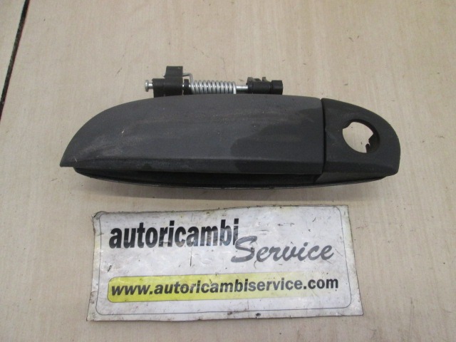 ZUNANJA KLJUKA SPREDNJA LEVA VRATA OEM N. 826500X000 ORIGINAL REZERVNI DEL HYUNDAI I10 PA MK1 R (2010- 2013) BENZINA LETNIK 2012