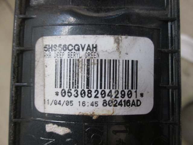 ZUNANJA KLJUKA ZADNJA DESNA VRATA OEM N. 5HS56AXRAJ ORIGINAL REZERVNI DEL JEEP GRAND CHEROKEE WH WK MK3 (05/2005-08/2008) DIESEL LETNIK 2006