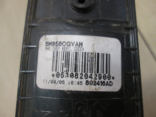 ZUNANJA KLJUKA SPREDNJA DESNA VRATA OEM N. 5HS56AJCAI ORIGINAL REZERVNI DEL JEEP GRAND CHEROKEE WH WK MK3 (05/2005-08/2008) DIESEL LETNIK 2006