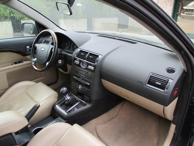 FORD MONDEO SW 2.2 D 114KW 6M 5P (2005) RICAMBI IN MAGAZZINO 