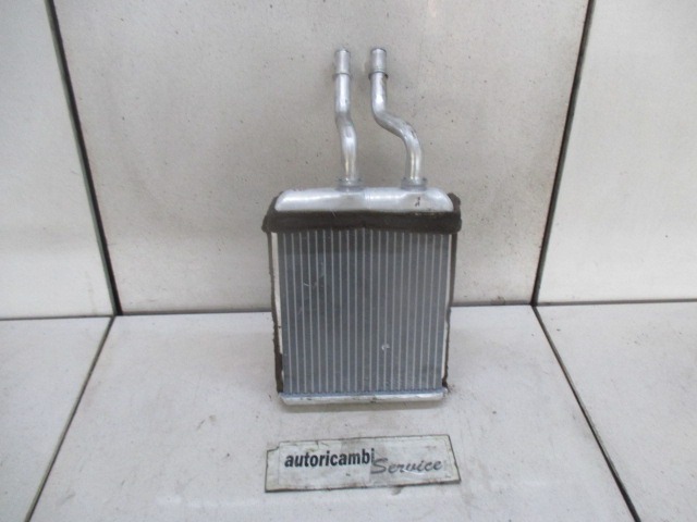 GRELEC RADIATORJA OEM N. 52466960 ORIGINAL REZERVNI DEL ALFA ROMEO 147 937 (2001 - 2005)DIESEL LETNIK 2004