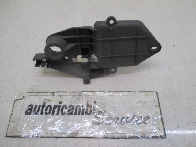 NOTRANJA KLJUKA  OEM N. 71732852 ORIGINAL REZERVNI DEL FIAT PANDA 169 (2003 - 08/2009) BENZINA LETNIK 2003