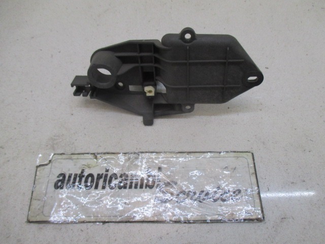 NOTRANJA KLJUKA  OEM N. 71732852 ORIGINAL REZERVNI DEL FIAT PANDA 169 (2003 - 08/2009) BENZINA LETNIK 2003