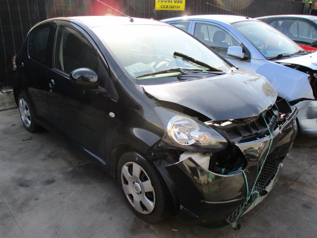 TOYOTA AYGO 1.0 B 50KW 5M 5P (2007) RICAMBI IN MAGAZZINO 