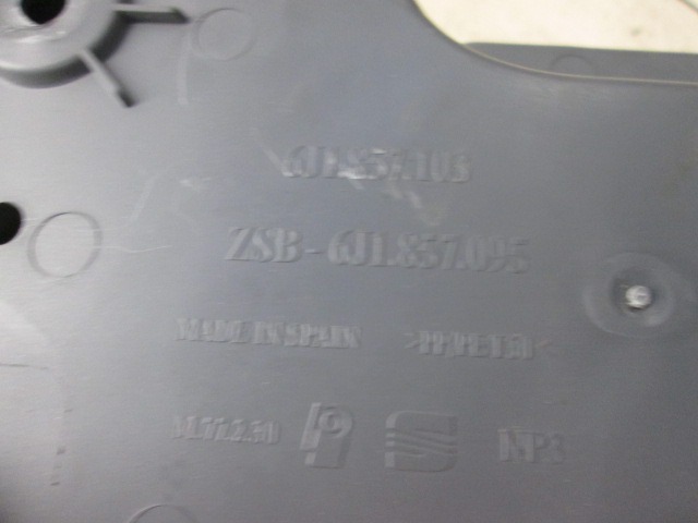 PREDAL ZA DOKUMENTE OEM N. 6J1857095 ORIGINAL REZERVNI DEL SEAT IBIZA 6J5 6P1 MK4 BER/SW (2008 - 2012)BENZINA LETNIK 2008