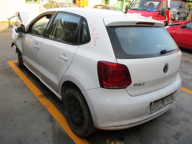 VOLKSWAGEN POLO 1.6 D 66KW 5M 5P (2011) RICAMBI IN MAGAZZINO 