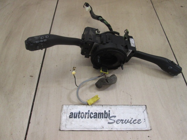 4B0953503H DEVIOLUCI SEAT LEON 1.9 D 110KW 6M 5P (2005) RICAMBIO USATO CON CONTATTO SPIRALATO ANELLO CONTATTO CLACSON 8L0953513J