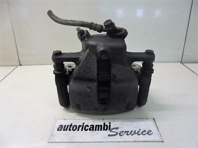 SPREDNJE DESNE ZAVORNE CELJUSTI  OEM N. 71750079 ORIGINAL REZERVNI DEL FIAT SEDICI FY R (05/2009 - 2014) DIESEL LETNIK 2010