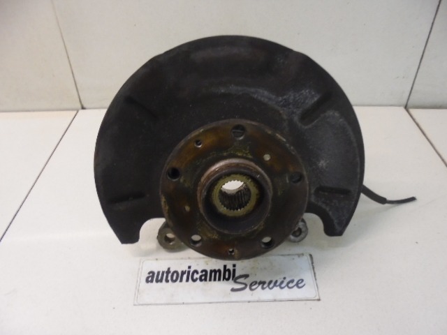 VRTLJIVI LEZAJ DESNO / PESTO KOLESA Z LEZAJEM SPREDAJ OEM N. 71768302 ORIGINAL REZERVNI DEL FIAT SEDICI FY R (05/2009 - 2014) DIESEL LETNIK 2010