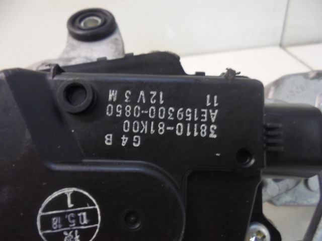 MOTORCEK PREDNJIH BRISALCEV OEM N. 38110-81K00 ORIGINAL REZERVNI DEL FIAT SEDICI FY R (05/2009 - 2014) DIESEL LETNIK 2010