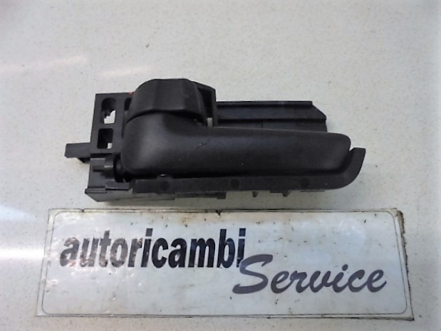 NOTRANJA KLJUKA  OEM N. 71743444 ORIGINAL REZERVNI DEL FIAT SEDICI FY R (05/2009 - 2014) DIESEL LETNIK 2010