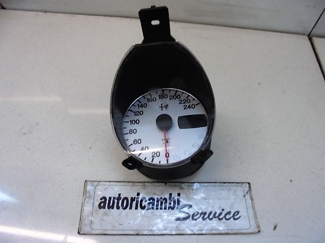 KILOMETER STEVEC OEM N. 156034475 ORIGINAL REZERVNI DEL ALFA ROMEO 156 932 BER/SW (2000 - 2003)DIESEL LETNIK 2002