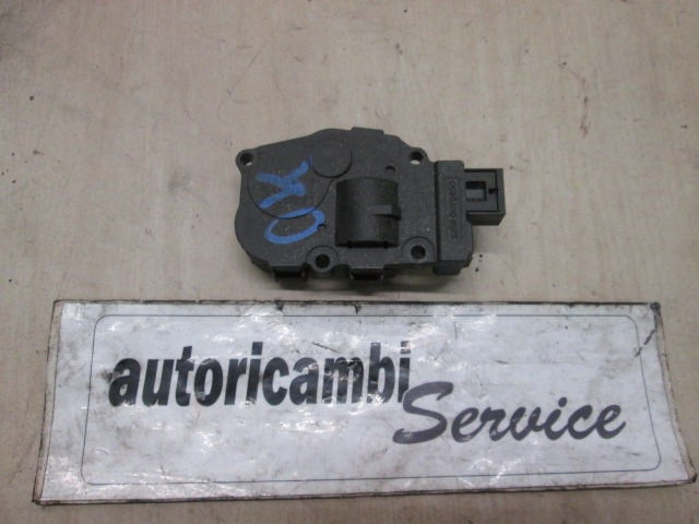 MOTORCEK OGREVANJA OEM N. 985459003 ORIGINAL REZERVNI DEL BMW SERIE 1 BER/COUPE/CABRIO E81/E82/E87/E88 (2003 - 2007) DIESEL LETNIK 2005