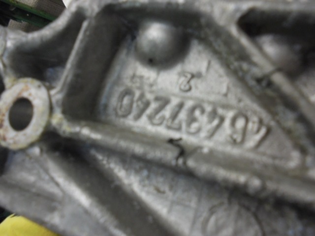 NOSILCI MOTORJA/DRUGO OEM N. 46437240 ORIGINAL REZERVNI DEL FIAT DOBLO 223 MK1 (2000 - 2004) DIESEL LETNIK 2004