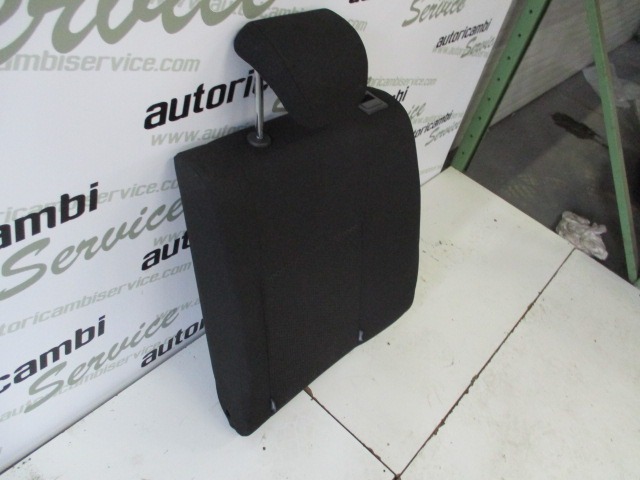 ZADNJI DELJIVI NASLON BLAGO OEM N. SCPSTSTIBIZA6J5MK4RBR5P ORIGINAL REZERVNI DEL SEAT IBIZA 6J5 6P1 MK4 R BER/SW (2012 -2017) DIESEL LETNIK 2014