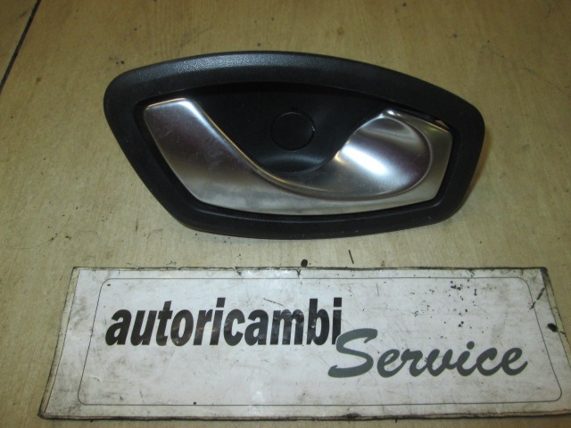 NOTRANJA KLJUKA  OEM N. 826720001R ORIGINAL REZERVNI DEL RENAULT MEGANE MK3 BZ0/1 B3 DZ0/1 KZ0/1 BER/SPORTOUR/ESTATE (2009 - 2015) DIESEL LETNIK 2010