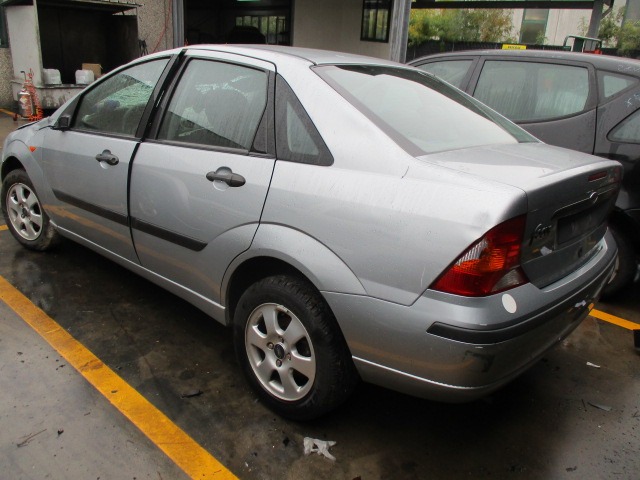 FORD FOCUS 1.6 B AUT 5P 74KW (2002) RICAMBI IN MAGAZZINO