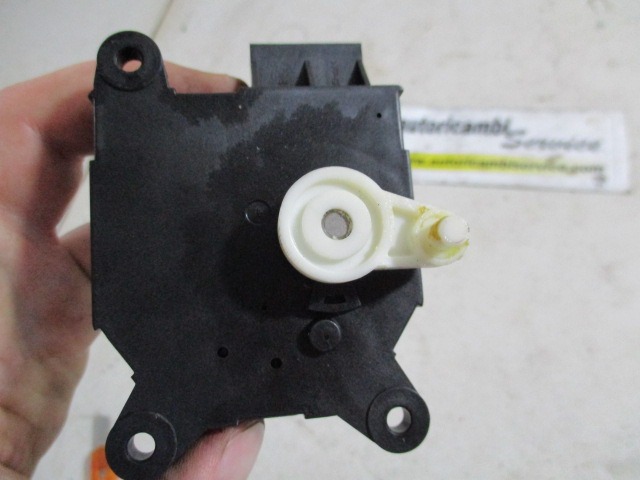 MOTORCEK OGREVANJA OEM N. 502752-3770 ORIGINAL REZERVNI DEL SUBARU IMPREZA GR GH G3 (06/2007 - 04/2013) BENZINA/GPL LETNIK 2009