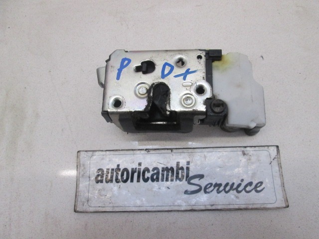 CENTRALNO ZAKLEPANJE ZADNJIH DESNIH VRAT OEM N. 46536063 ORIGINAL REZERVNI DEL FIAT PUNTO 188 MK2 R (2003 - 2011) BENZINA LETNIK 2007