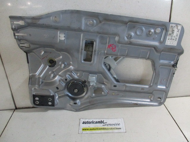 MEHANIZEM ZA ZADNJA VRATA  OEM N.  ORIGINAL REZERVNI DEL HYUNDAI SANTA FE SM MK1 (2000 - 2006) DIESEL LETNIK 2002