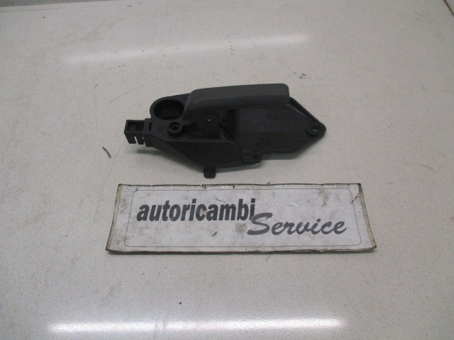 NOTRANJA KLJUKA  OEM N. 71732852 ORIGINAL REZERVNI DEL FIAT PANDA 169 R (2009 - 2011) BENZINA/GPL LETNIK 2010