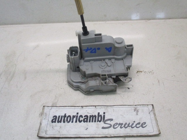 CENTRALNI ZAKLEP SPREDNJIH VRAT  OEM N. 51798290 ORIGINAL REZERVNI DEL FIAT BRAVO 198 (02/2007 - 2010) DIESEL LETNIK 2009