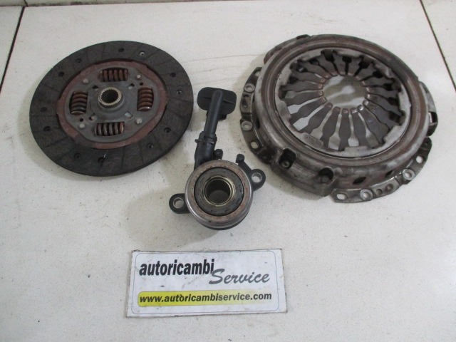 SKLOPKA OEM N. 8200745122 ORIGINAL REZERVNI DEL RENAULT CLIO BR0//1 CR0/1 KR0/1 MK3 (2005 - 05/2009) BENZINA LETNIK 2008