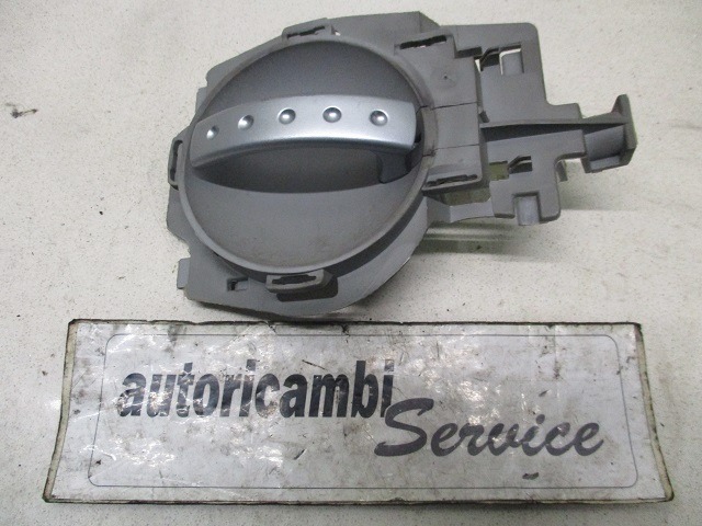 NOTRANJA KLJUKA  OEM N. 9647164377 ORIGINAL REZERVNI DEL CITROEN C3 / PLURIEL MK1 (2002 - 09/2005) DIESEL LETNIK 2002