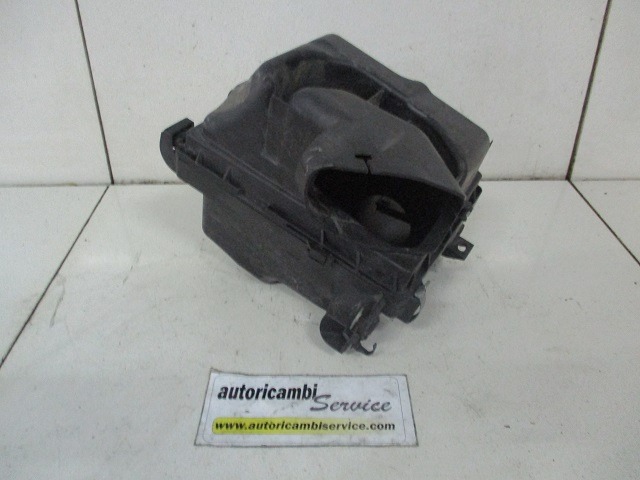 FILTAR ZRAKA OEM N. 165001KK0A ORIGINAL REZERVNI DEL NISSAN JUKE F15 (2010 - 2019) BENZINA LETNIK 2011