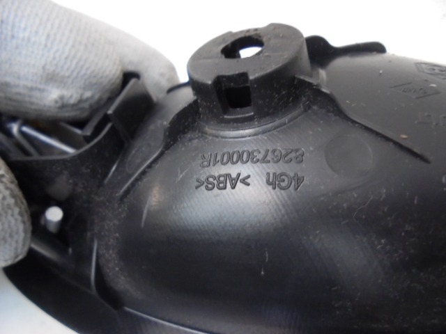 NOTRANJA KLJUKA  OEM N. 826730001R ORIGINAL REZERVNI DEL RENAULT MEGANE MK3 BZ0/1 B3 DZ0/1 KZ0/1 BER/SPORTOUR/ESTATE (2009 - 2015) DIESEL LETNIK 2009