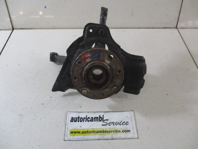 VRTLJIVI LEZAJ DESNO / PESTO KOLESA Z LEZAJEM SPREDAJ OEM N. 46519867 ORIGINAL REZERVNI DEL FIAT MAREA 185 R BER/SW (03/1999 - 2003) DIESEL LETNIK 1999