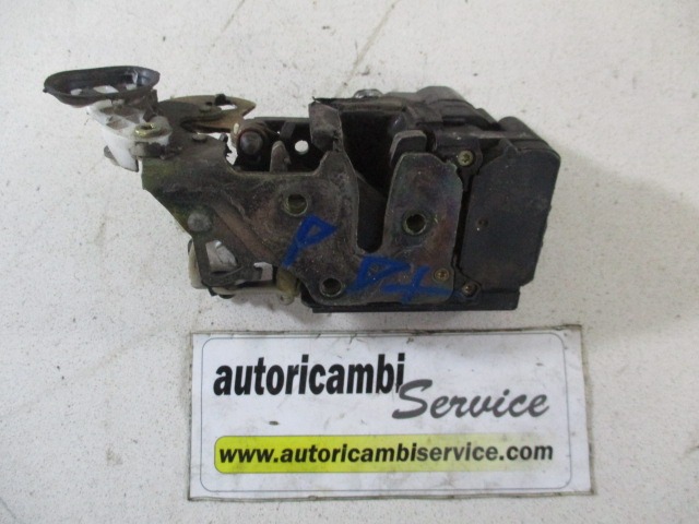 CENTRALNO ZAKLEPANJE ZADNJIH DESNIH VRAT OEM N. 46766576 ORIGINAL REZERVNI DEL FIAT MAREA 185 R BER/SW (03/1999 - 2003) DIESEL LETNIK 1999