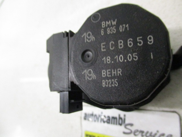 MOTORCEK OGREVANJA OEM N. 6935071 ORIGINAL REZERVNI DEL BMW SERIE 7 E65/E66/E67/E68 LCI R (2005 - 2008) DIESEL LETNIK 2005