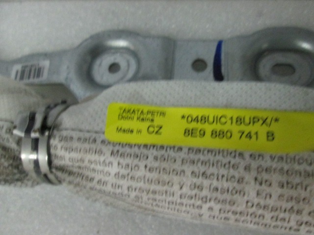 ZRACNA BLAZINA GLAVA LEVA OEM N. 8E9880741B ORIGINAL REZERVNI DEL AUDI A4 B7 8EC 8ED 8HE BER/SW/CABRIO (2004 - 2007) DIESEL LETNIK 2007