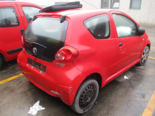 TOYOTA AYGO 1.0 B 50KW 5M 3P (2008) RICAMBI IN MAGAZZINO