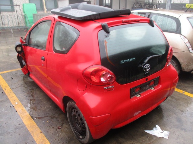 TOYOTA AYGO 1.0 B 50KW 5M 3P (2008) RICAMBI IN MAGAZZINO