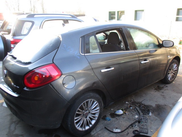 FIAT BRAVO 1.6 D 6M 5P 88KW (2010) RICAMBI IN MAGAZZINO 