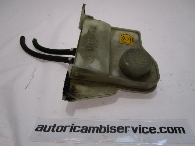 REZERVOAR CRPALKA  SERVO VOLAN OEM N. 2212460 ORIGINAL REZERVNI DEL FIAT MULTIPLA 186 R (2004 - 2010) DIESEL LETNIK 2006