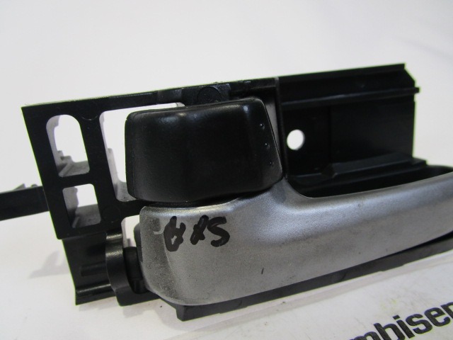 NOTRANJA KLJUKA  OEM N. 71743444 ORIGINAL REZERVNI DEL FIAT SEDICI FY (2006 - 4/2009) DIESEL LETNIK 2007